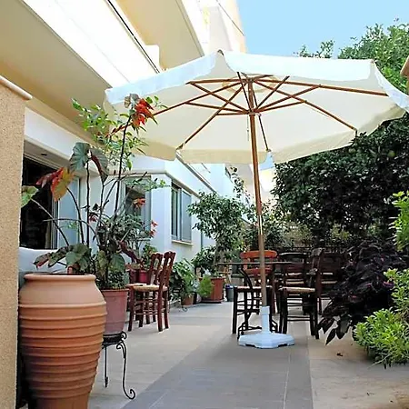 Philoxenia & Apartahotel