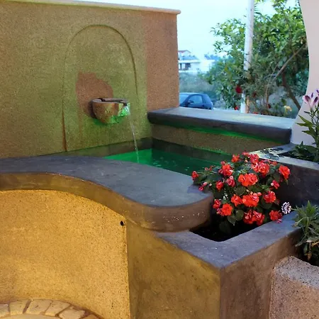 Philoxenia Hotel&studios
