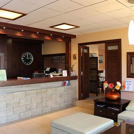 Philoxenia Hotel&studios