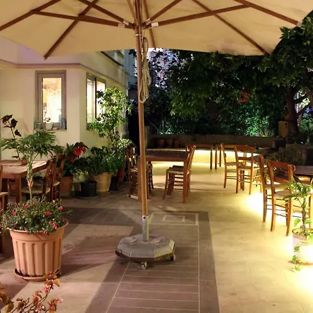 Hotel apartamentowy Philoxenia Hotel&studios 2*