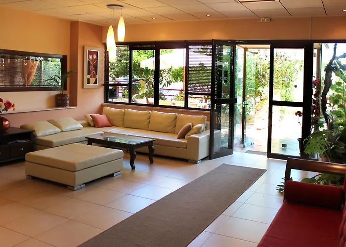 Philoxenia & Apart Otel 3*