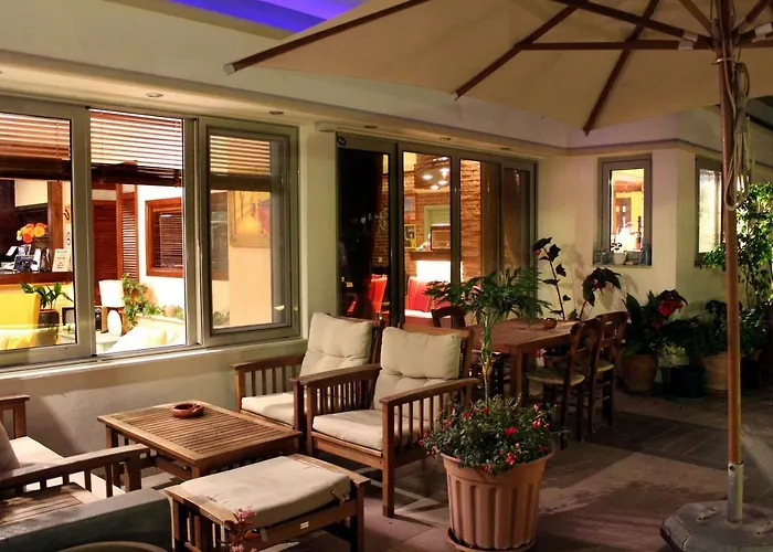 Philoxenia & Apart Otel 3*